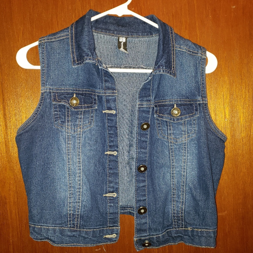 Jean Vest